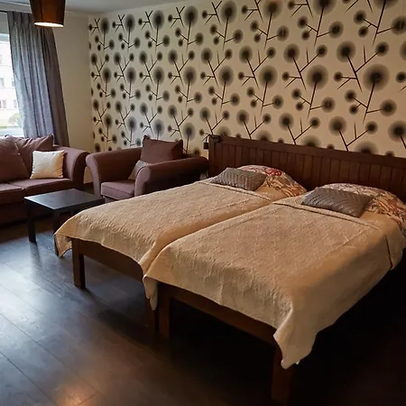Sleep In Guest Apartment